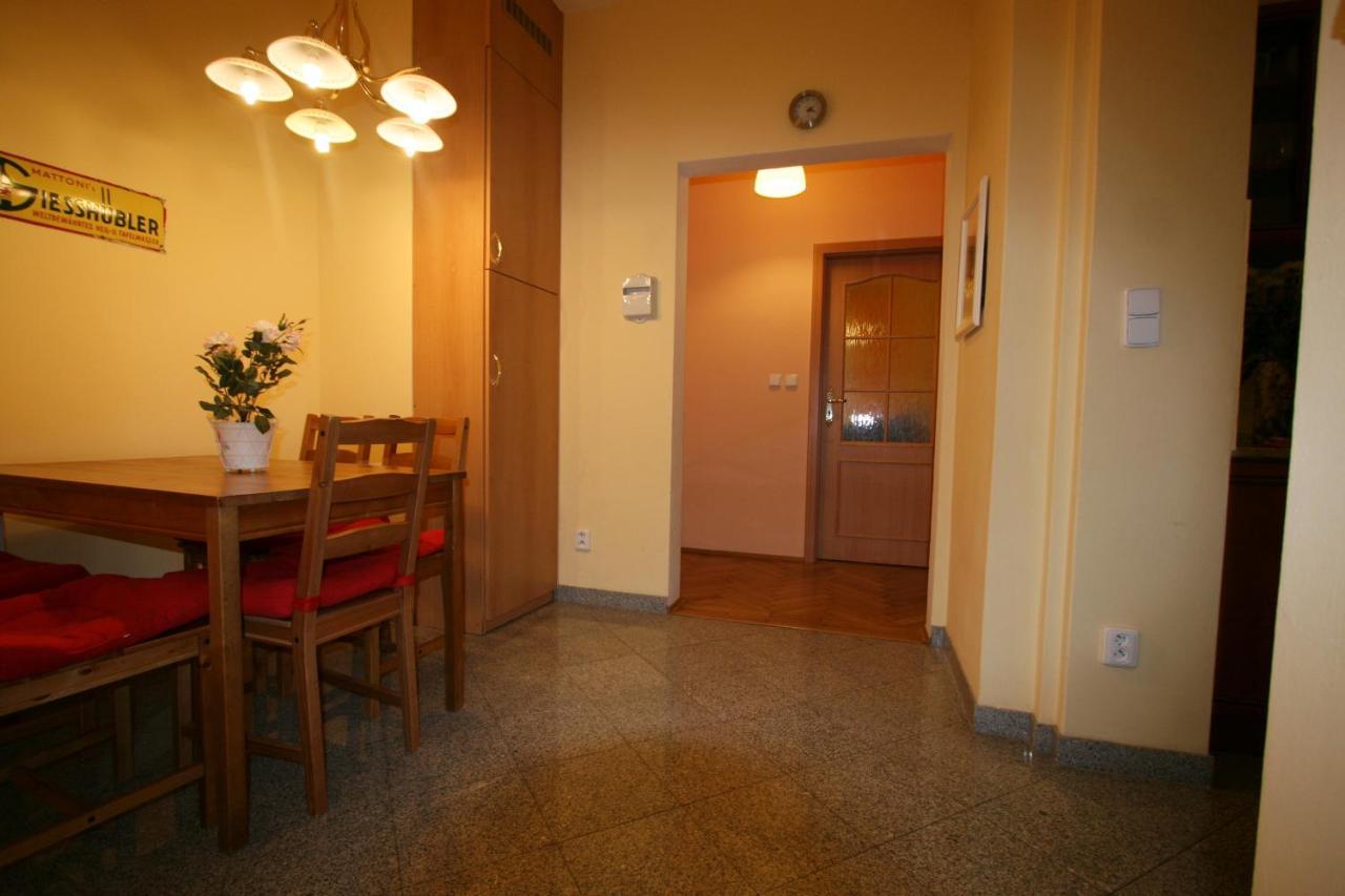 Apartment No. 12 Trziste 29 Karlovy Vary Ngoại thất bức ảnh