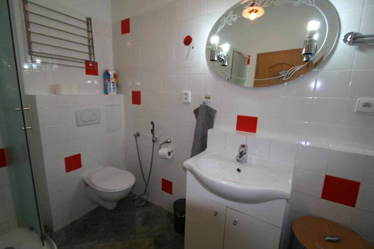 Apartment No. 12 Trziste 29 Karlovy Vary Ngoại thất bức ảnh