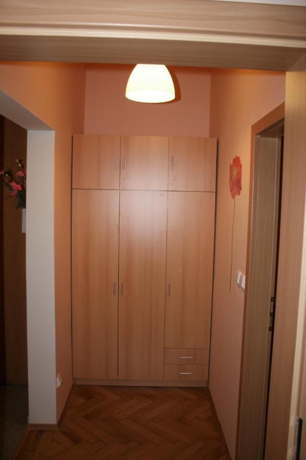 Apartment No. 12 Trziste 29 Karlovy Vary Ngoại thất bức ảnh